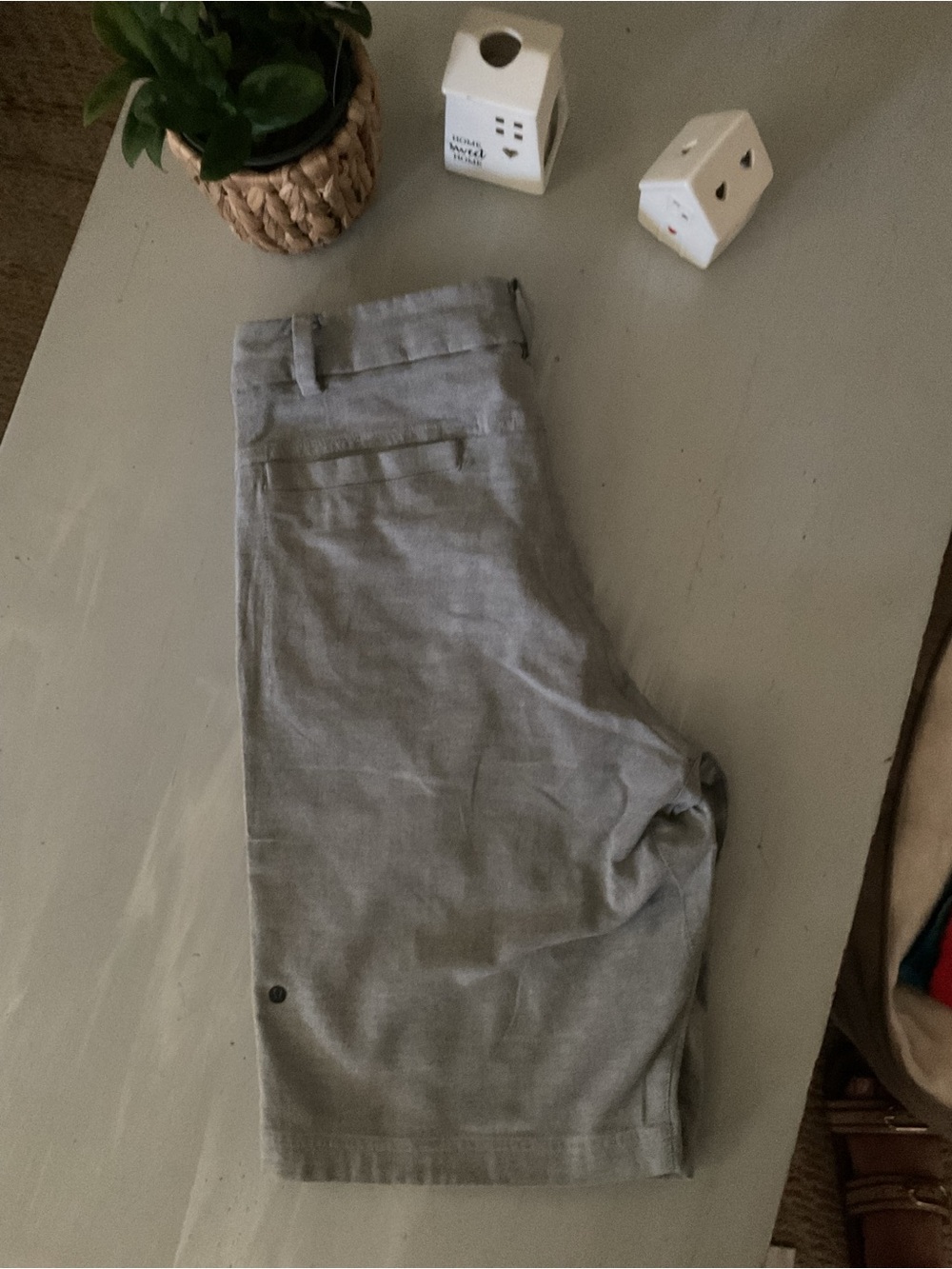 lululemon athletica Gray Flat-Front Men's Shorts